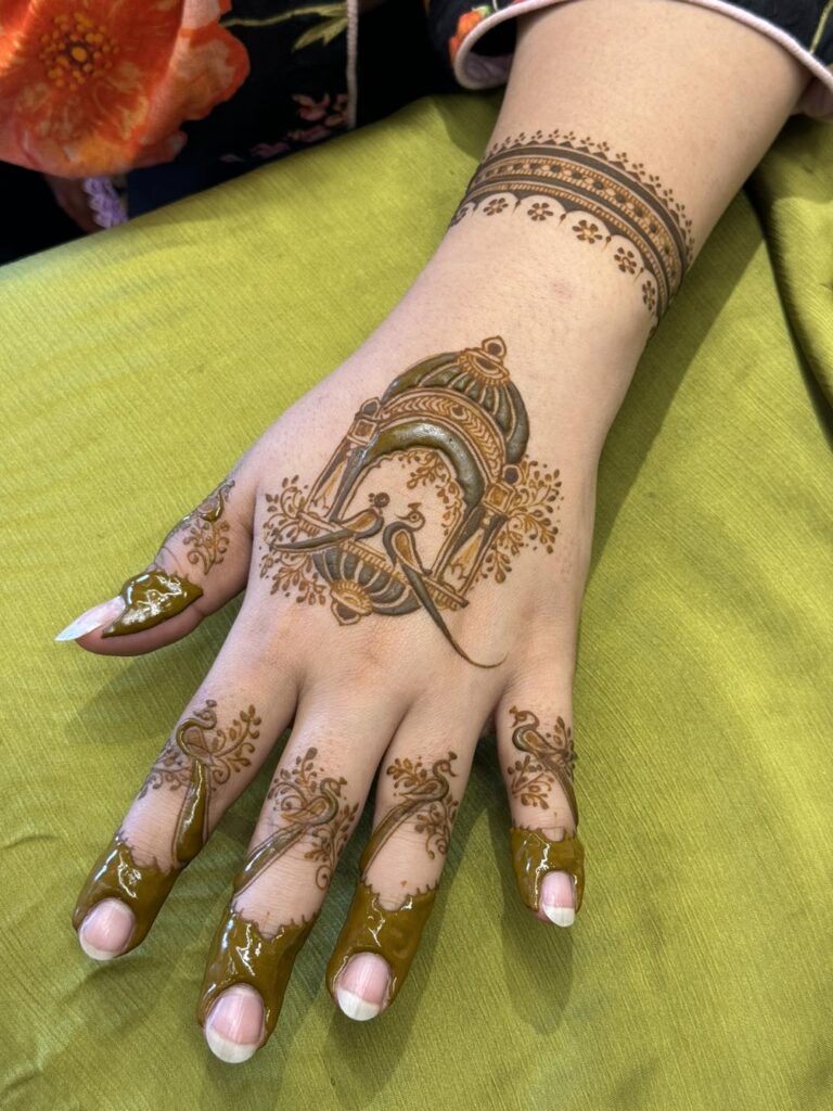 mehndi artist in delhi 